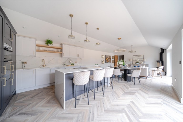 Images for The Old Stables, Old Wattlehurst Farm, Dorking Road, Kingsfold, Horsham, RH12