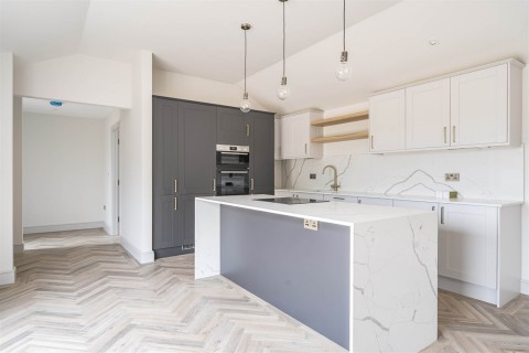 Click the photo for more details of The Old Stables, Old Wattlehurst Farm, Dorking Road, Kingsfold, Horsham, RH12