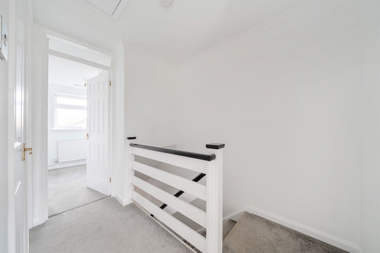 Images for Wheatsheaf Close, Horsham, RH12