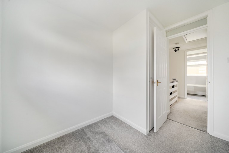 Images for Wheatsheaf Close, Horsham, RH12