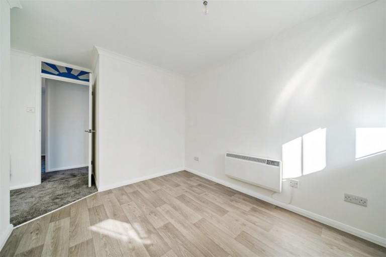 Images for Colwell Gardens, Haywards Heath, RH16