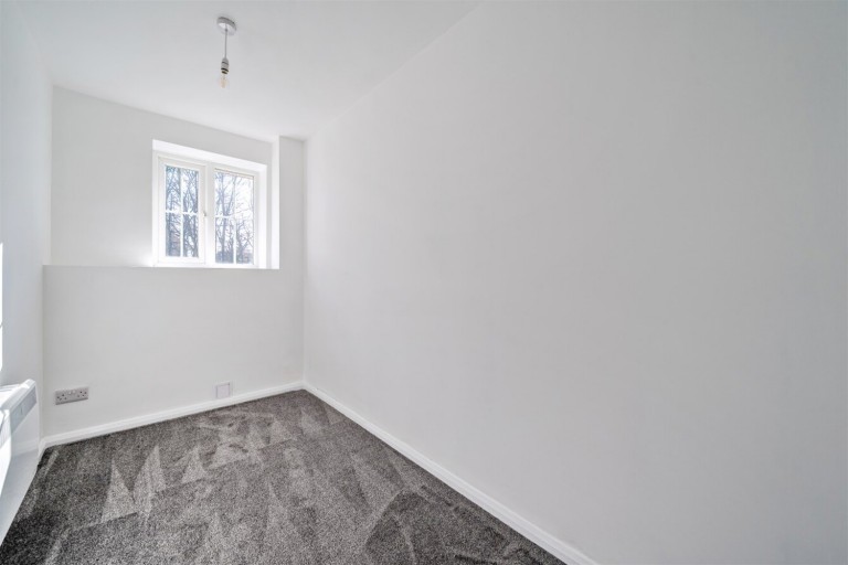 Images for Colwell Gardens, Haywards Heath, RH16