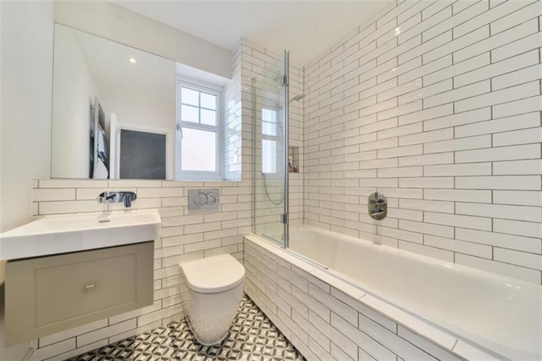 Images for Dereham Way, Horsham, RH12