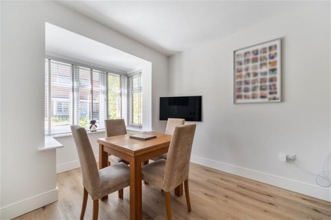 Click the photo for more details of Dereham Way, Horsham, RH12