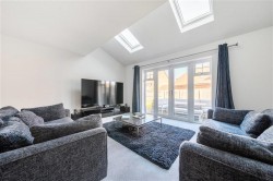 Images for Dereham Way, Horsham, RH12