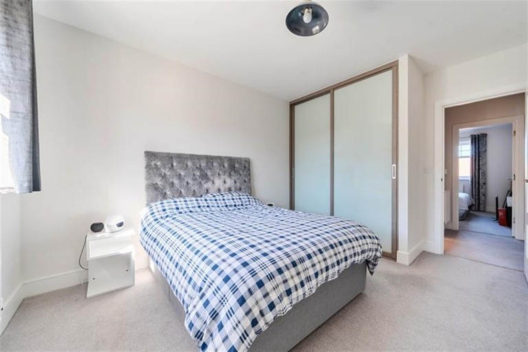 Images for Dereham Way, Horsham, RH12