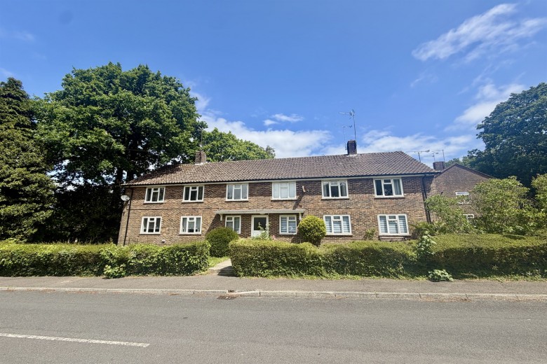 Click the photo for more details of Kingsfield, Storrington, Pulborough, RH20