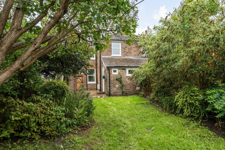 Images for Gorings Mead, Horsham, RH13