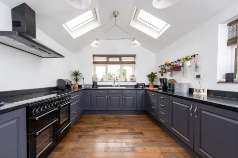 Click the photo for more details of Winslow Road, Wingrave, HP22