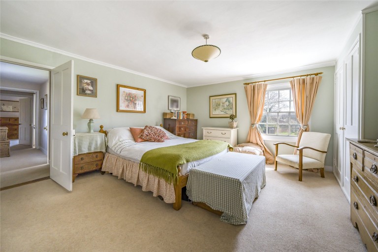 Images for Marroway, Weston Turville, HP22