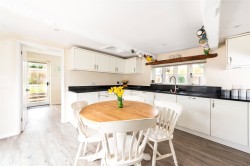 Images for Aylesbury Road, Bierton, HP22