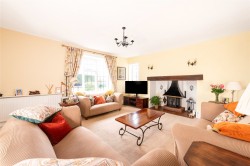 Images for Aylesbury Road, Bierton, HP22