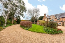 Images for Aylesbury Road, Bierton, HP22
