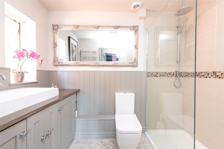 Images for Kestrel Way, Watermead, HP19