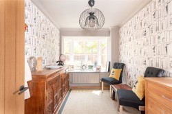 Images for Kestrel Way, Watermead, HP19