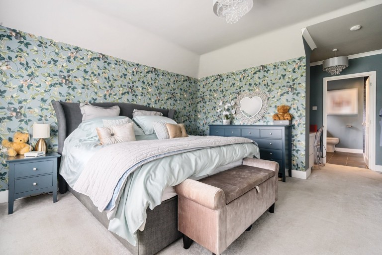 Images for Marroway, Weston Turville, HP22
