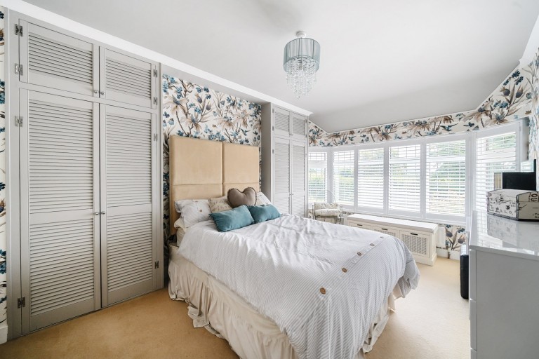Images for Marroway, Weston Turville, HP22