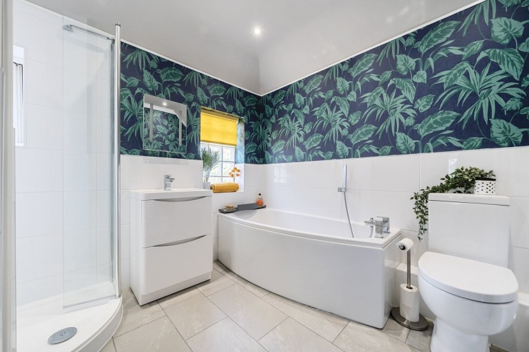 Images for Marroway, Weston Turville, HP22