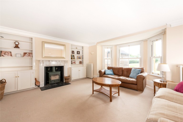 Images for Berryfields Gated Road, Quarrendon, HP22