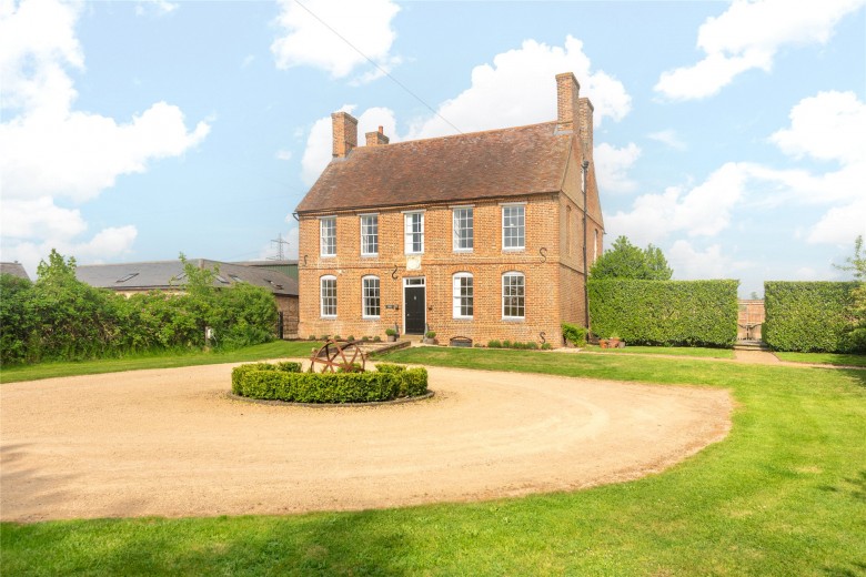Click the photo for more details of Dry Leys Farm, Quainton, HP22