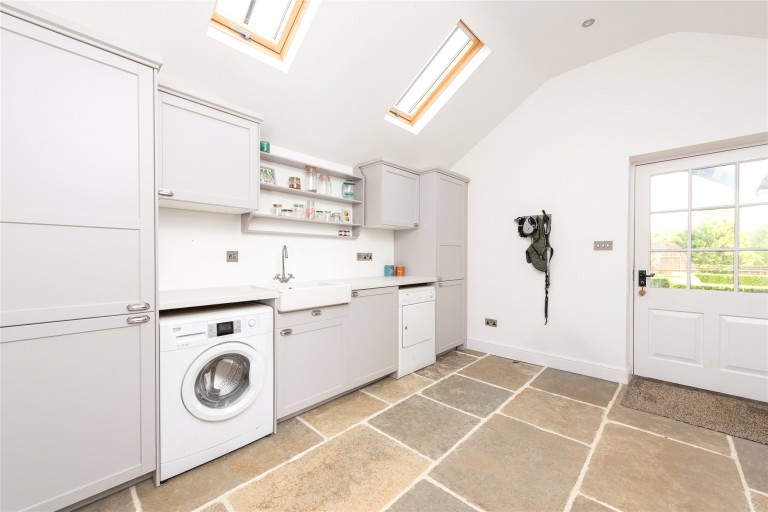 Images for Dry Leys Farm, Quainton, HP22
