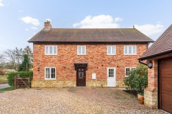 Images for Church Lane, Oving, HP22
