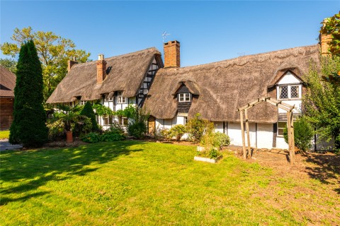 Click the photo for more details of Southcott Village, Leighton Buzzard, LU7