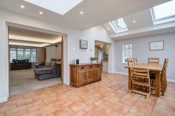 Images for Cromhamstone, Stone, HP17