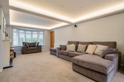 Images for Cromhamstone, Stone, HP17