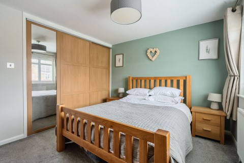 Click the photo for more details of Cromhamstone, Stone, HP17
