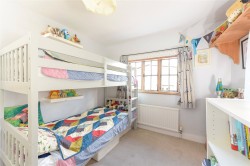 Images for High Street, Weedon, HP22