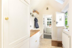 Images for High Street, Weedon, HP22