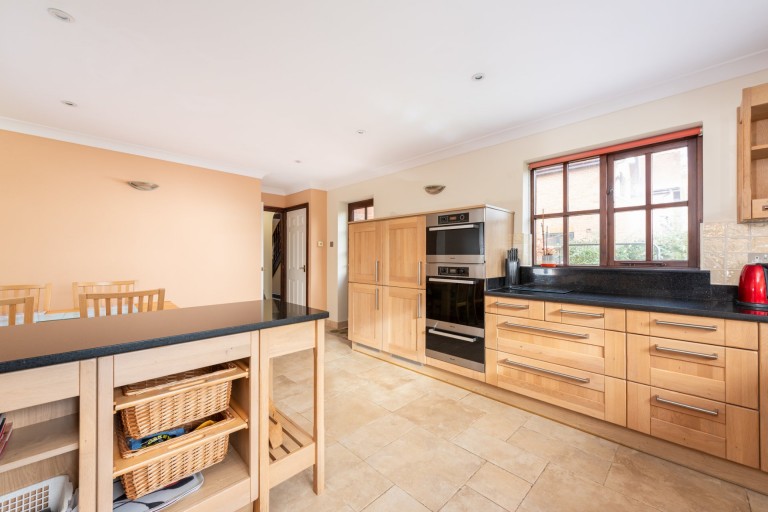 Images for East End, Weedon, HP22