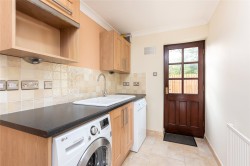 Images for East End, Weedon, HP22