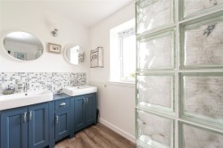 Images for North Marston Lane, Whitchurch, HP22