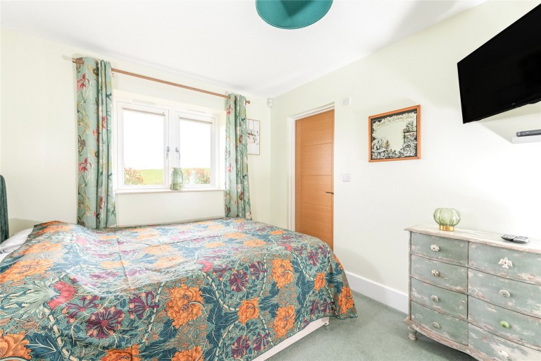 Images for North Marston Lane, Whitchurch, HP22