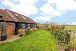 Images for North Marston Lane, Whitchurch, HP22