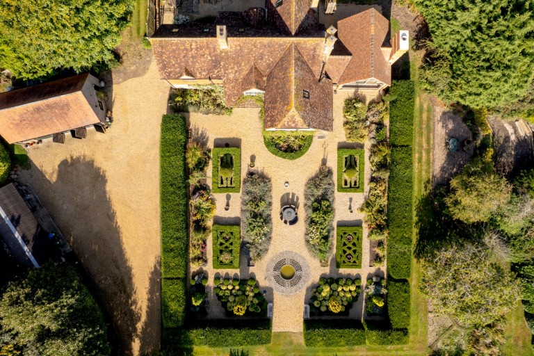 Images for Aston Abbotts Road, Weedon, HP22