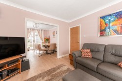 Images for Broughton Avenue, Aylesbury, HP20