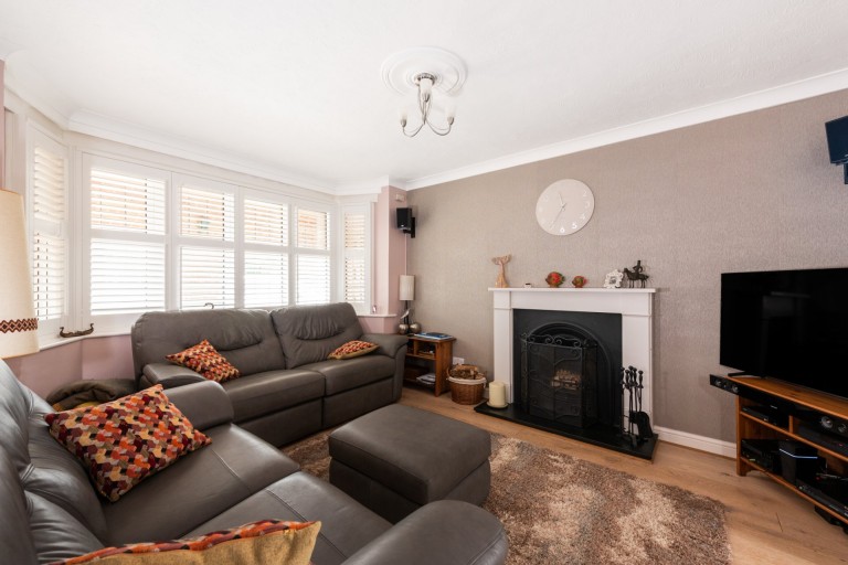 Images for Broughton Avenue, Aylesbury, HP20