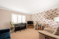 Images for Broughton Avenue, Aylesbury, HP20