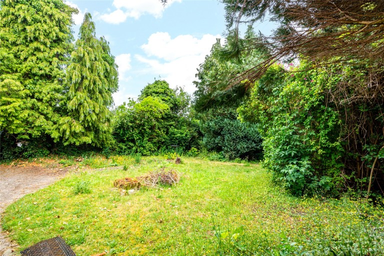 Images for Holly Tree Lane, Cuddington, HP18