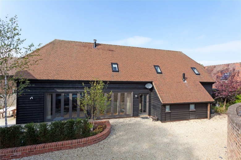 Click the photo for more details of Main Street, Grendon Underwood, HP18
