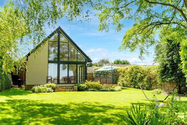 Images for Frog Lane, Cuddington, HP18