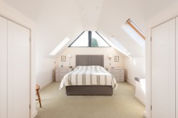 Images for Frog Lane, Cuddington, HP18