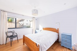 Images for Frog Lane, Cuddington, HP18
