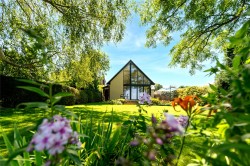 Images for Frog Lane, Cuddington, HP18