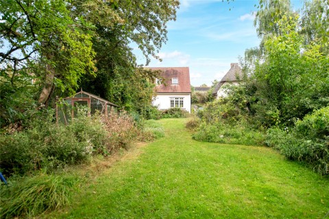 Click the photo for more details of Bicester Road, Long Crendon, HP18