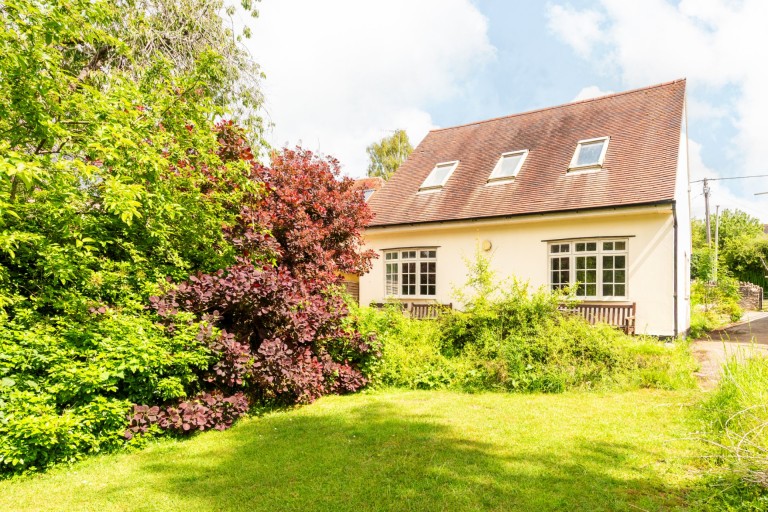 Images for Bicester Road, Long Crendon, HP18