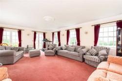 Images for Kingswood, Aylesbury, HP18